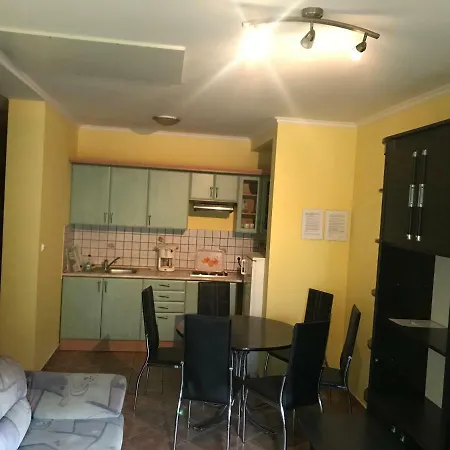 Preimusz Apartmanház Apartamento *